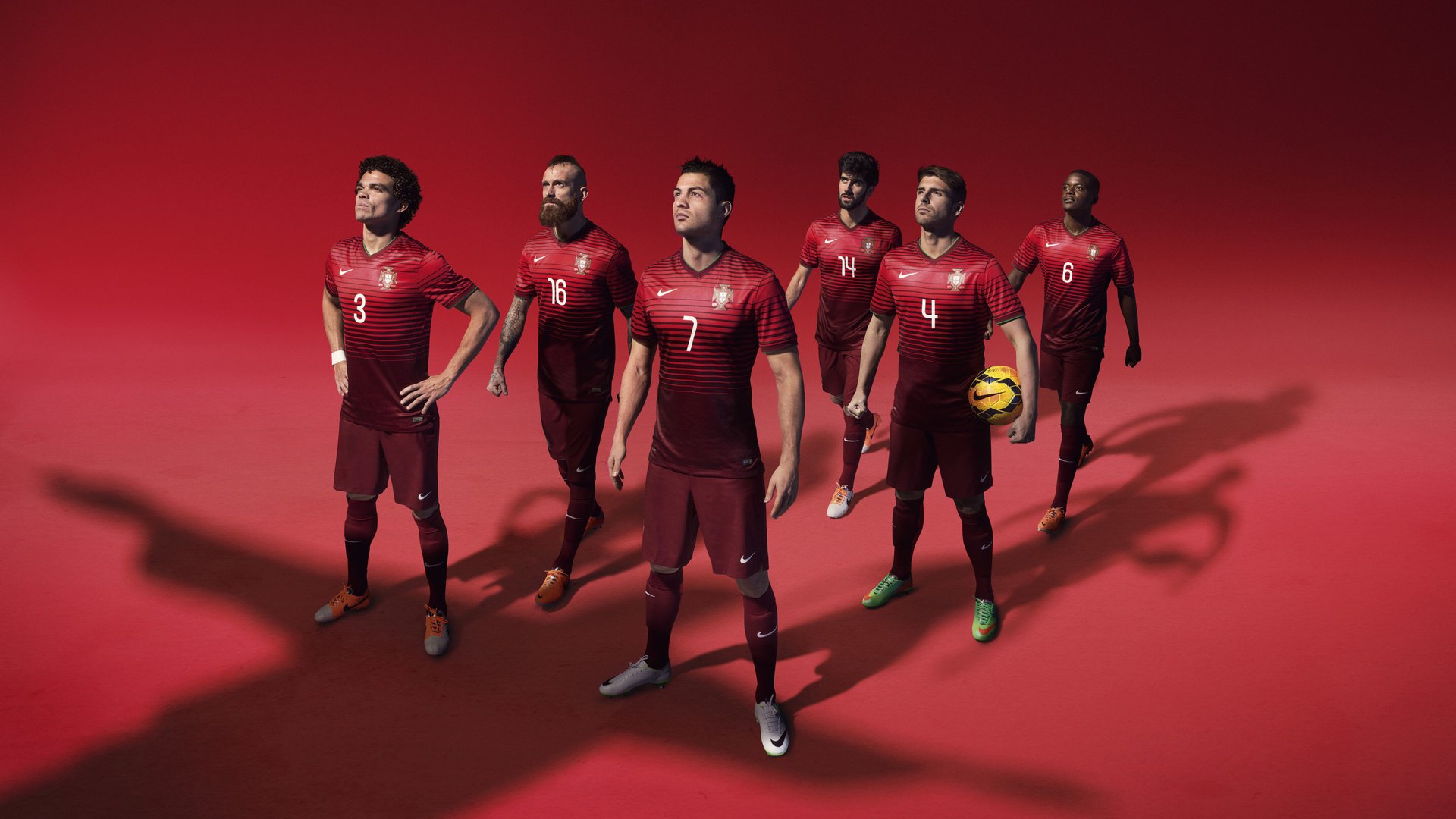 球队从落后到反超的节奏控制细节，足球落后反超